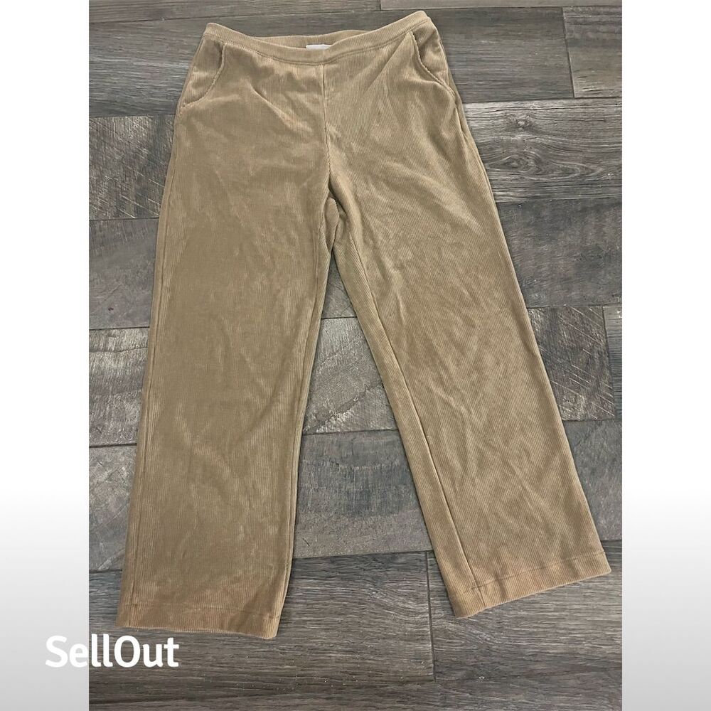 L.L. Bean Women's Wide-Leg Corduroy Pants Beige Sizeβ M